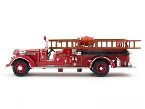 1/32 PACKARD FIRE ENGINE 1939 (L.F.D.) (SG004001RE)