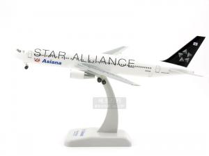 1/200 B767-300 아시아나항공 STAR ALLIANCE (HG362933WH)