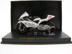 1/24 Honda RSW125 MotoGP (IX330867BK)